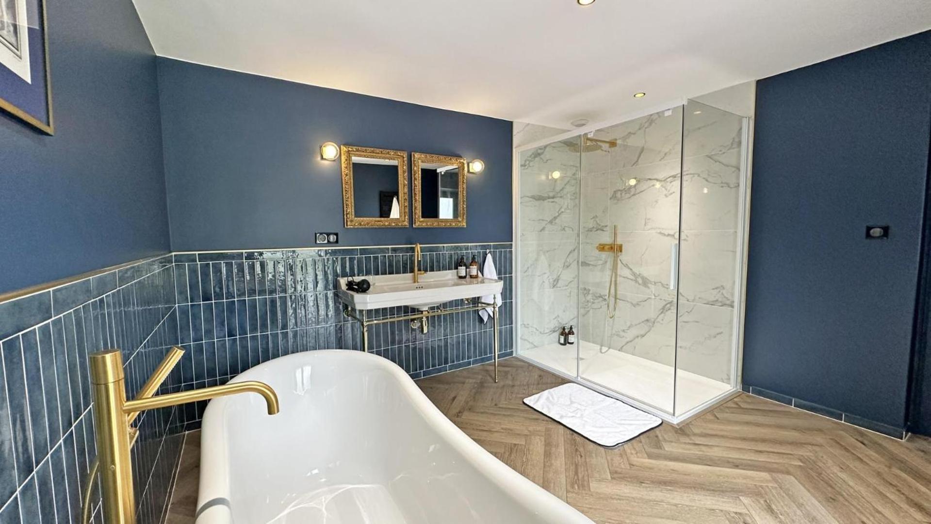 Le Manoir Des Perrieres Bed & Breakfast Rochechouart Eksteriør bilde